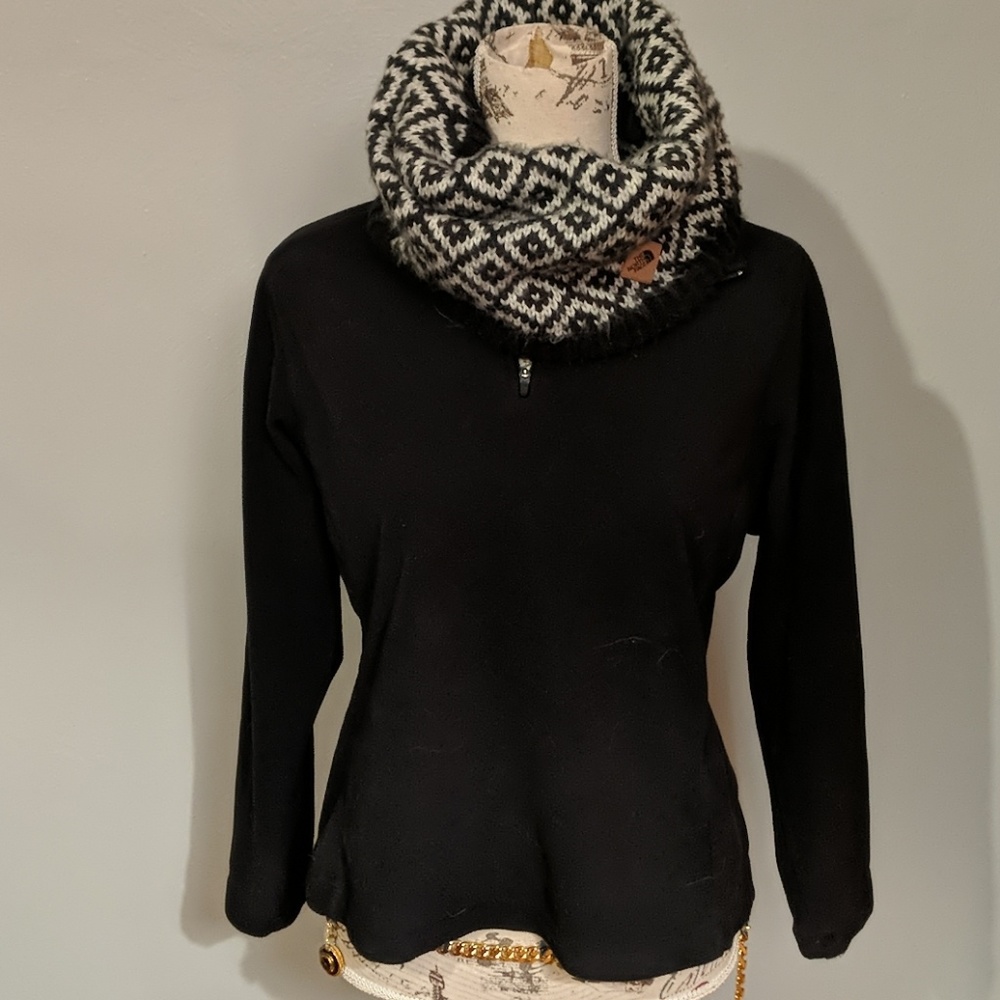 Lands end black fleece (scarf not included)
